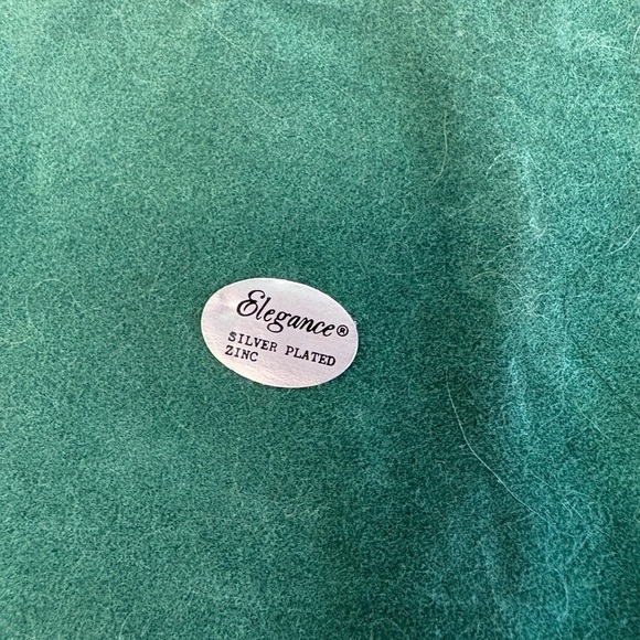 Ornate plated silver zinc Decorative Tray - Picture 5 of 7